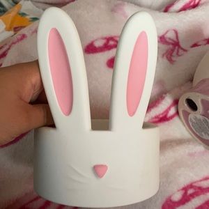 Bath and body work candle holder